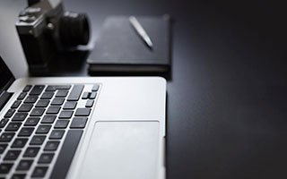 爱游戏官网-尤文图斯梅尔滕斯再展神威，双响助队大胜热那亚