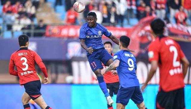 格拉纳达球队损失两名主力中场，备战面临挑战！的简单介绍