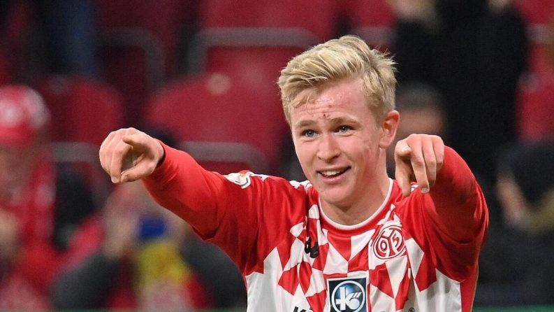 门兴格拉德巴赫队球员在聚会中产生不和,俱乐部是否会介入? 门兴格拉德巴赫队球员在聚会中产生不和,俱乐部是否会介入?