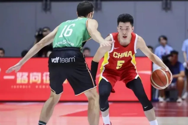 直播实况:球队逆转胜利现场回放的简单介绍 直播实况:球队逆转胜利现场回放的简单介绍