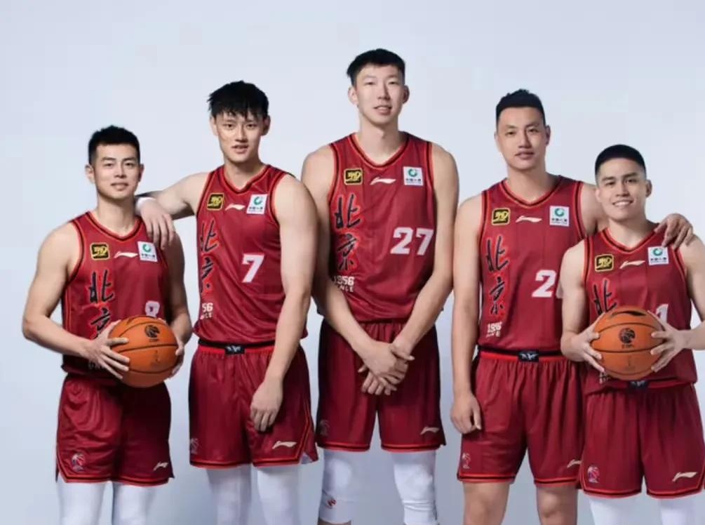 球队士气高涨,连胜势不可挡的简单介绍 球队士气高涨,连胜势不可挡的简单介绍