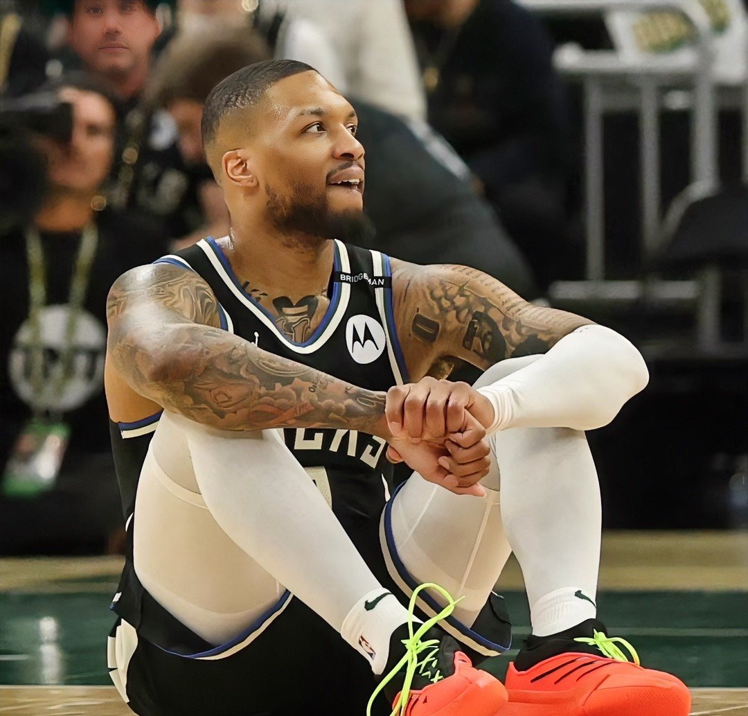 雄鹿比赛中遭遇再犯规，失去比赛