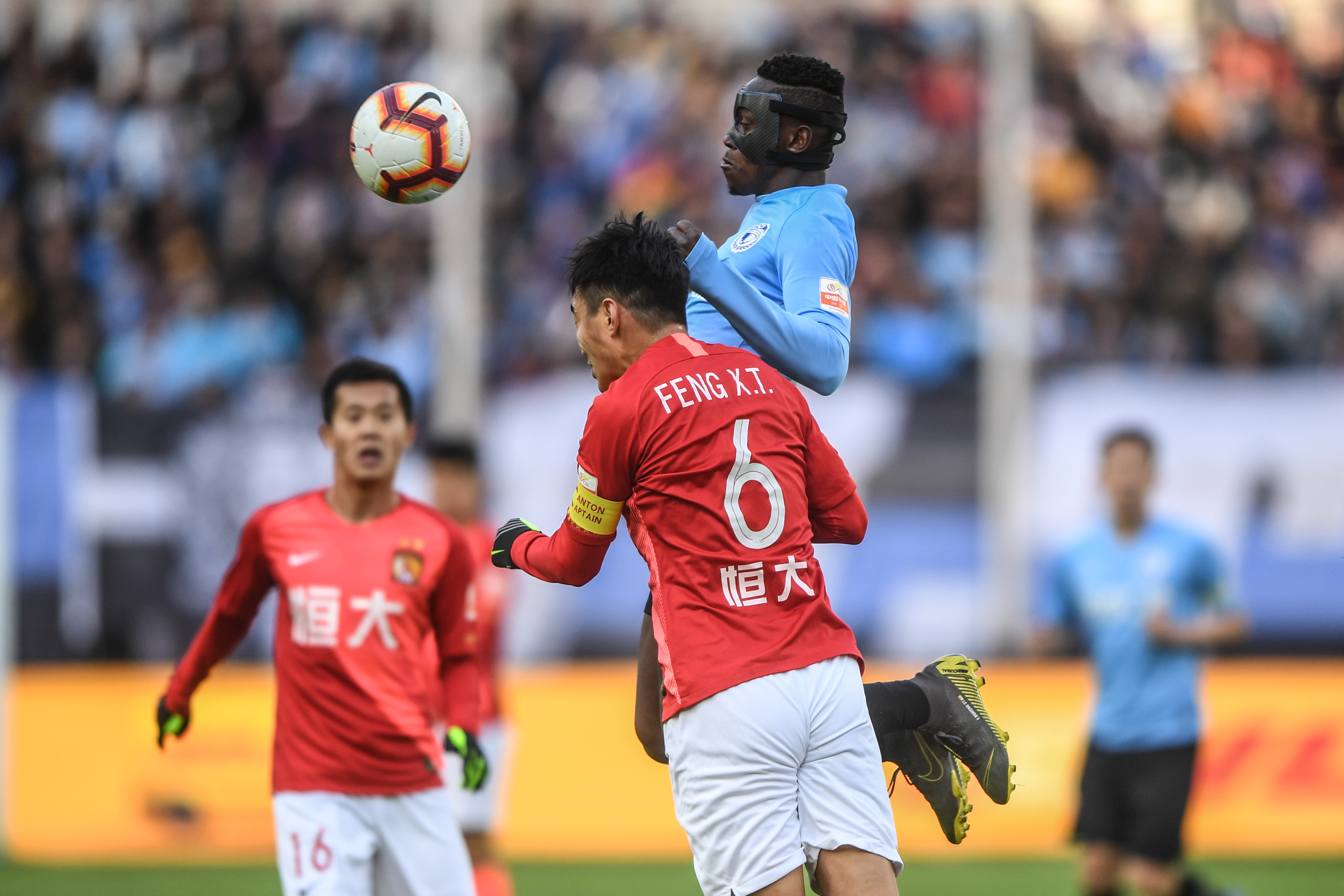 大连一方主场-战胜广州恒大，全取三分的简单介绍