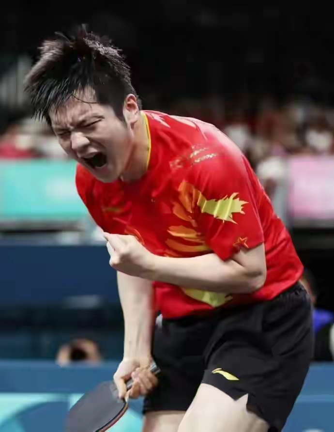 运动员的奋斗精神让人感到钦佩 运动员的奋斗精神让人感到钦佩