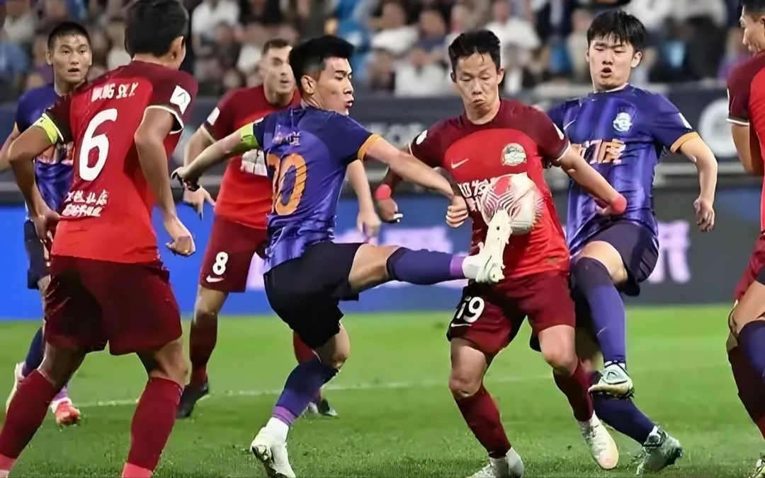 包含球队备战下轮比赛,主帅调整阵容提高战斗力的词条 包含球队备战下轮比赛,主帅调整阵容提高战斗力的词条