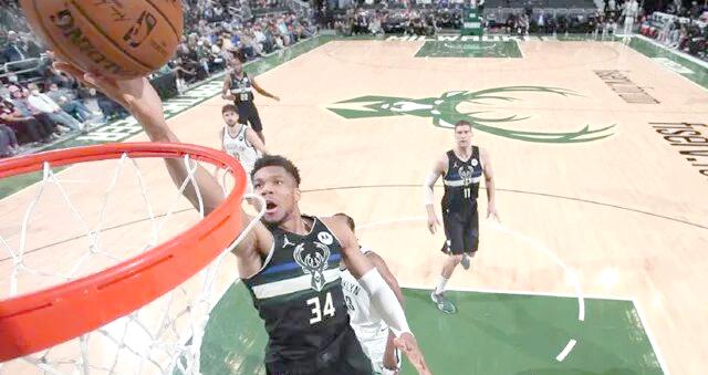 关于雄鹿主场轻松击败篮网,继续不败的信息 关于雄鹿主场轻松击败篮网,继续不败的信息